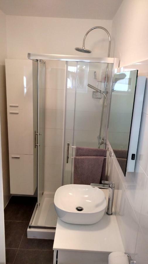 Apartman Eli Ровінь Екстер'єр фото
